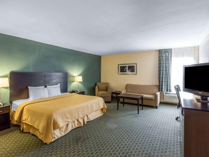Quality Inn Fitzgerald Buitenkant foto